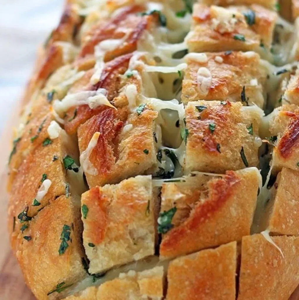 Cheesy Garlic Herb Crack Bread