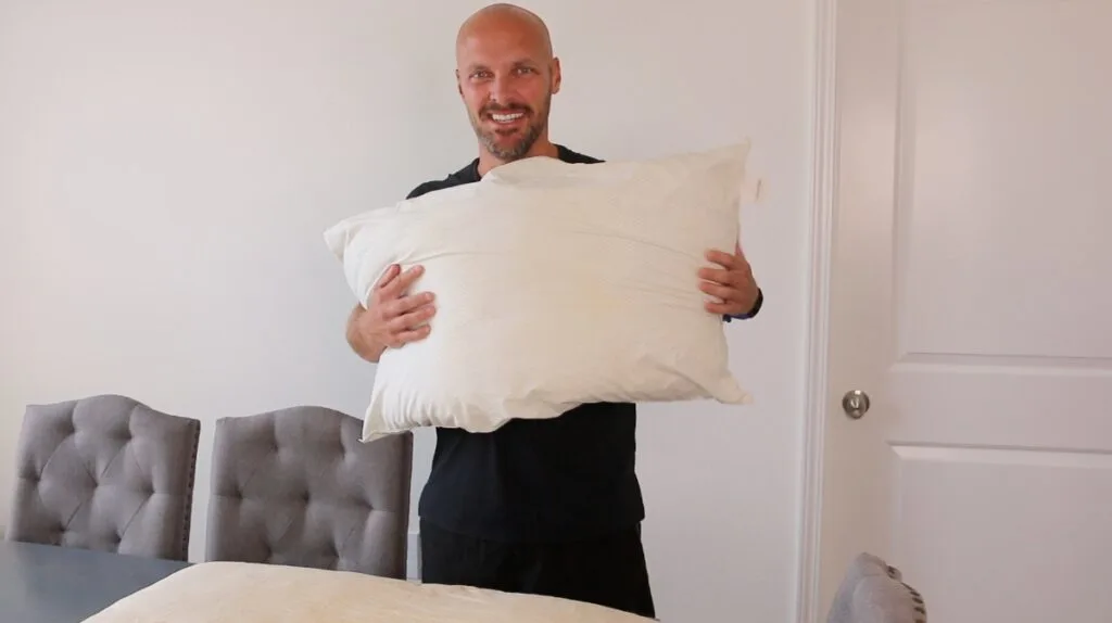 how to clean your pillows