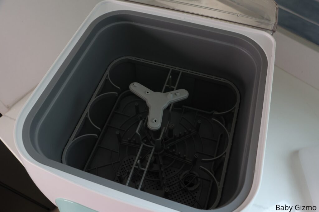Top shot of Tiny Marvels Baby Bottle washer